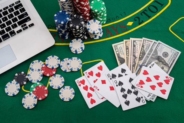 Teen Patti live table on koi 77 platform showing dealer, cards, and player interface